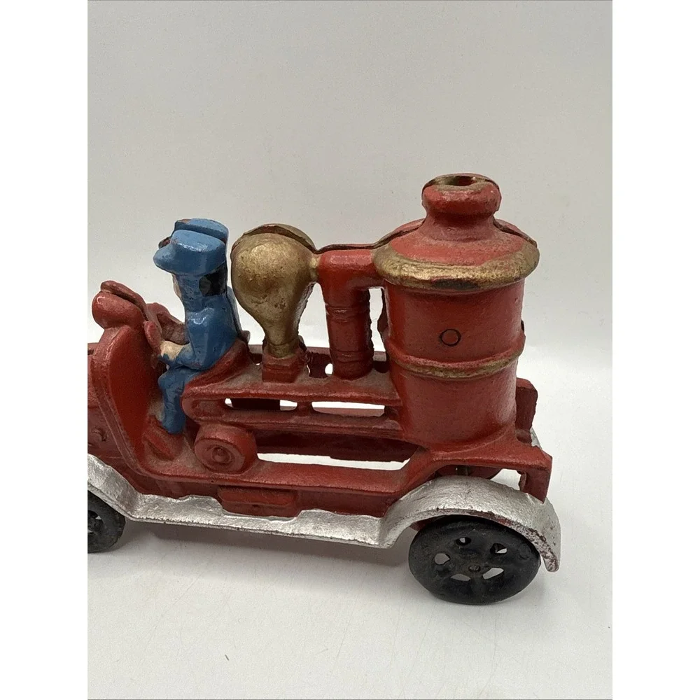 Vintage 1920s-30s Style Cast Iron Red Fire Engine Toy Truck Pumper Fire Dept FD